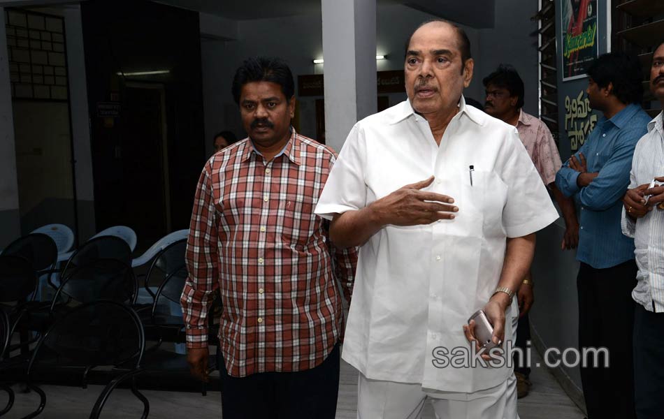 Celebrities pay homage to ANR at film chamber47