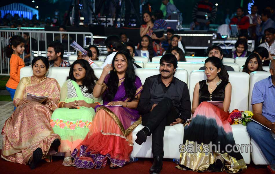 Gulf Andhra Music Awards 2013 - Sakshi29