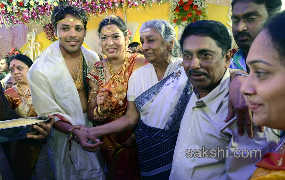 geetha madhuri with nandu marriage29