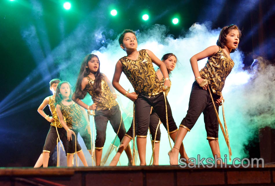 Excellent dancing - Sakshi4