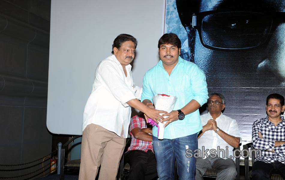 Prathinidhi movie platinum disc - Sakshi7