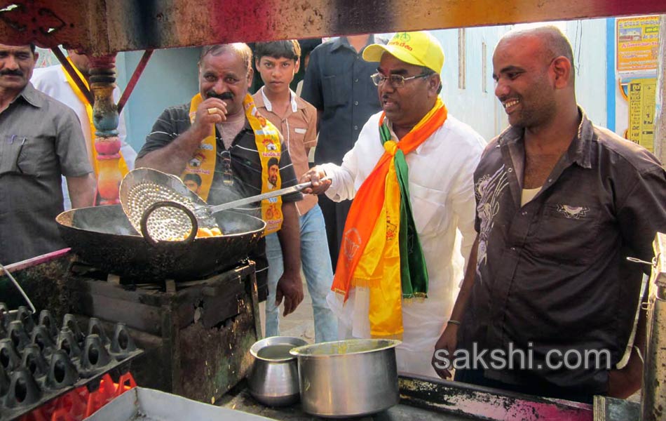 Candets of seemandhra participating with people works during election - Sakshi2