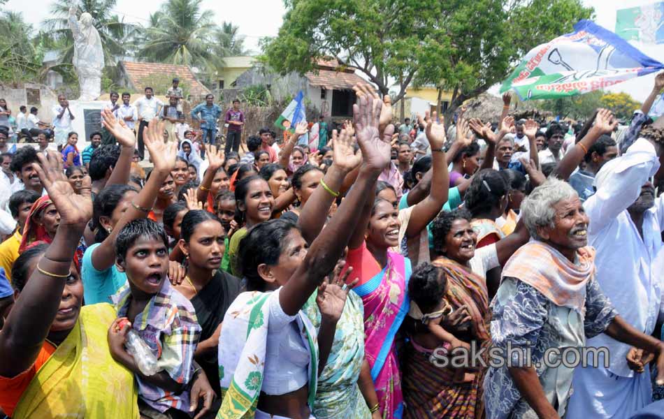 Vijayamma s Janapatham at East Godavari District - Sakshi8