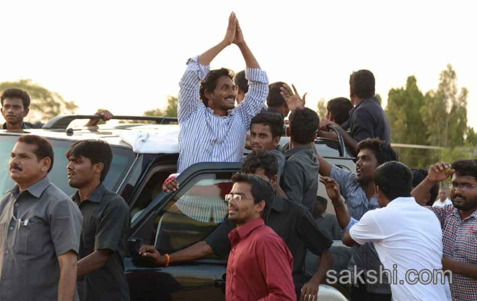 ysrcp election campaign Meetings - Sakshi17