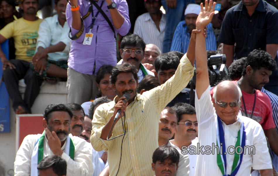 YSRCP Party leaders election campaign Meetings - Sakshi10