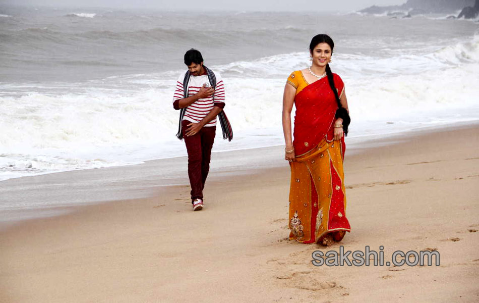 Teeyani Kalavo New Movie Stills - Sakshi10