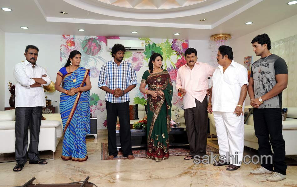 Janmastanam Movie Stills10