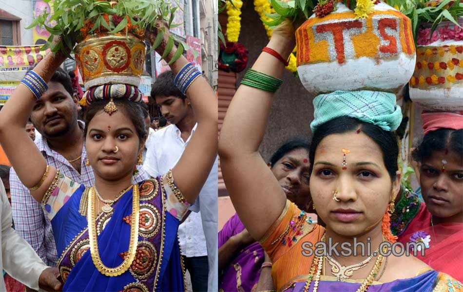 bonala festival celebrations in hyderabad - Sakshi3