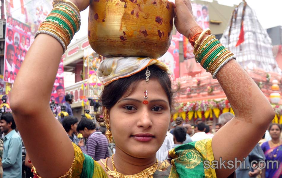 bonala festival celebrations in hyderabad - Sakshi15