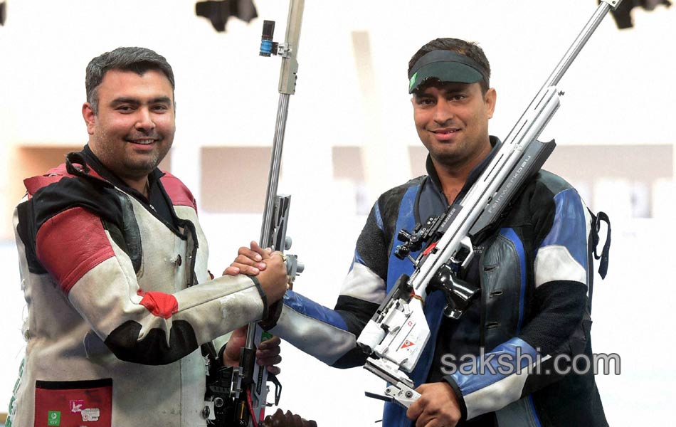 Five medals for shooting in India9