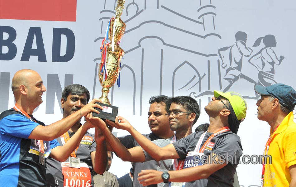 airtel marathon in hyderabad - Sakshi5