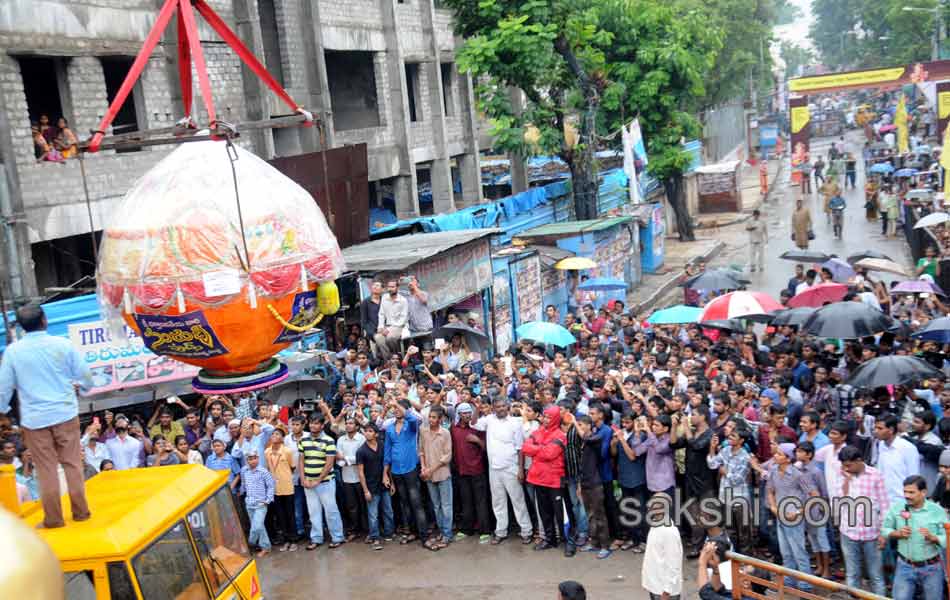 Ganesh statues installed at various places4