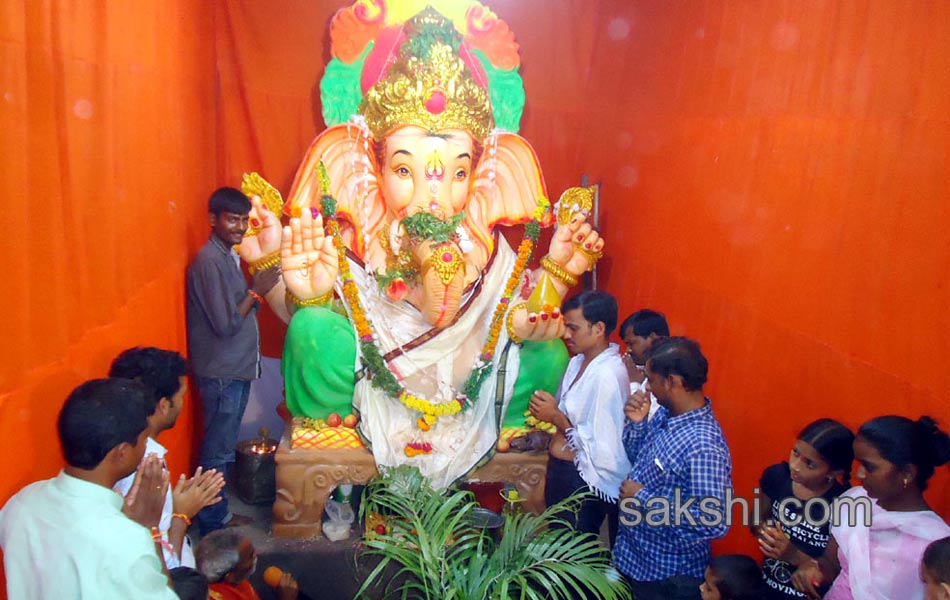 Ganesh statues installed at various places15