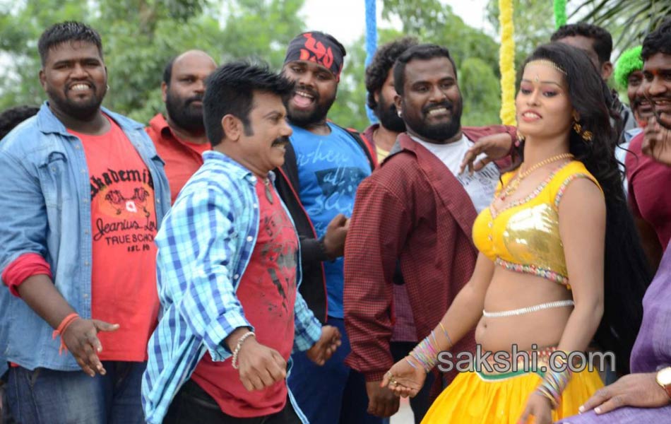 gang of gabbarsingh movie item song stills5