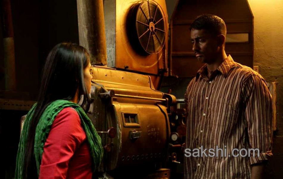 Enakkul Oruvan Movie Stills10