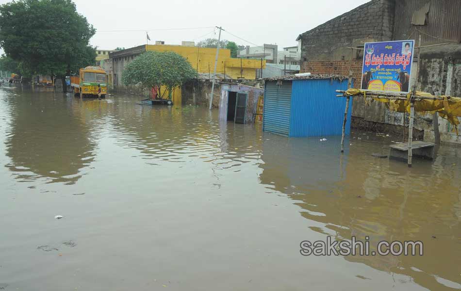 guntur district huge rains - Sakshi3