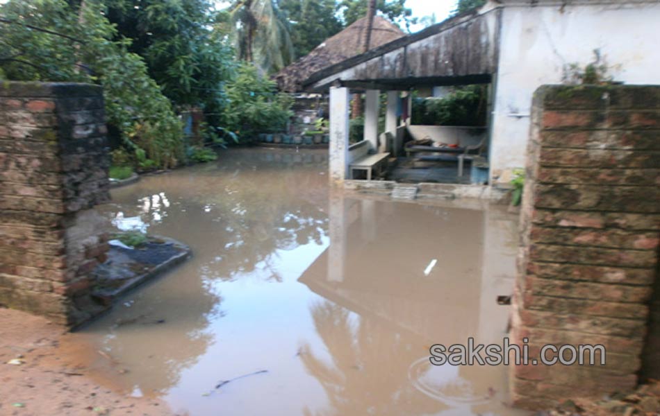 guntur district huge rains - Sakshi10