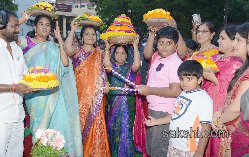 batukamma festival celebrations14