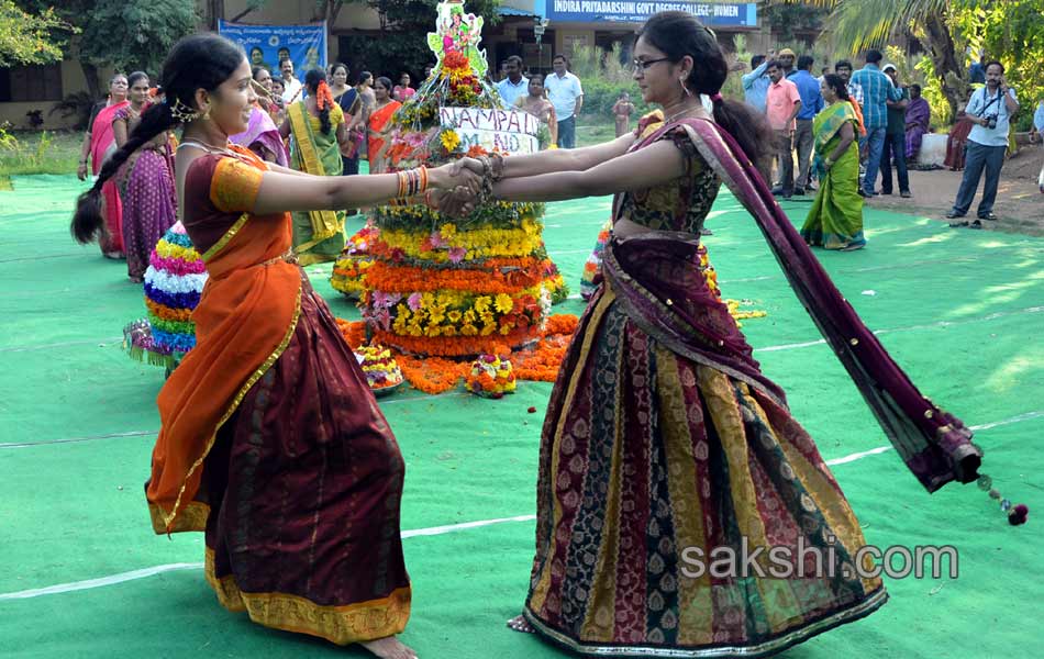 Dasara and Bathukamma festivals celebrate in Telangana15