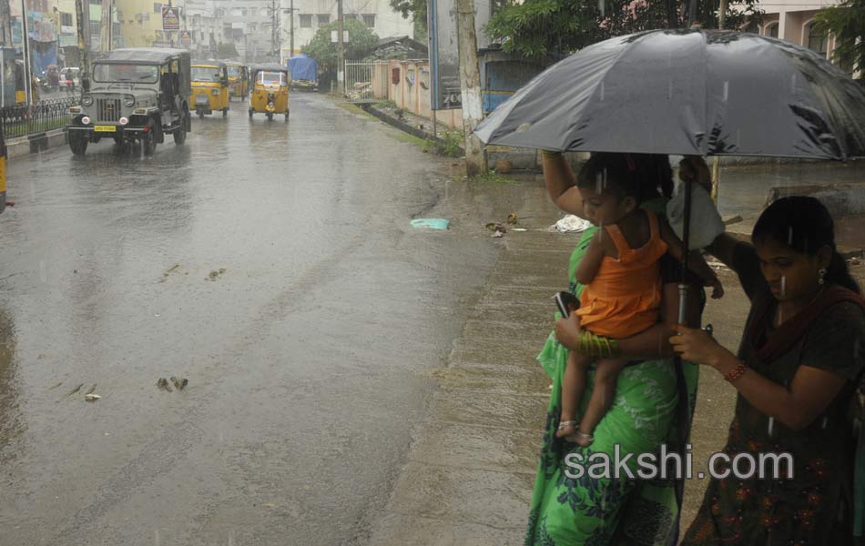 hudhud cyclone5