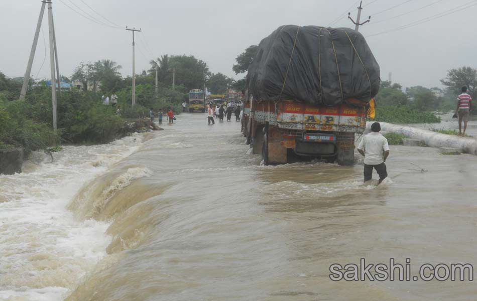 Heavy rains in guntur district - Sakshi11