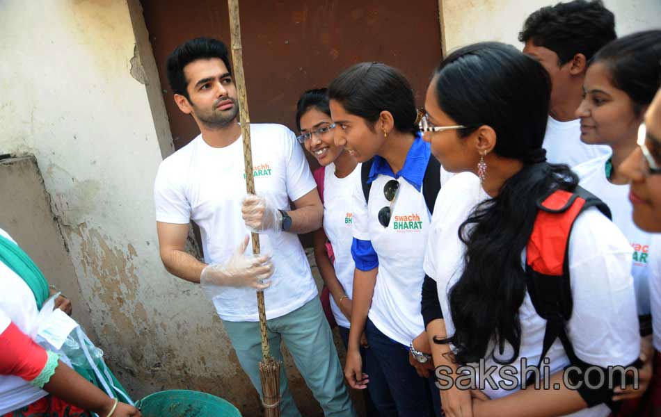 Ram hero in Swachch Bharat9