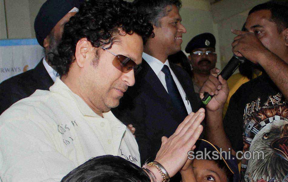 Sachin Tendulkar with under privileged during an event6