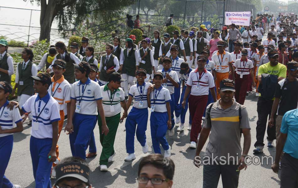 sania mirza rally with childrens7