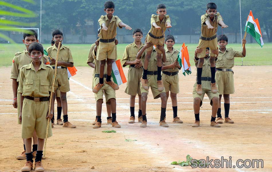 NCC celebrations in Police parade ground at Guntur district - Sakshi9