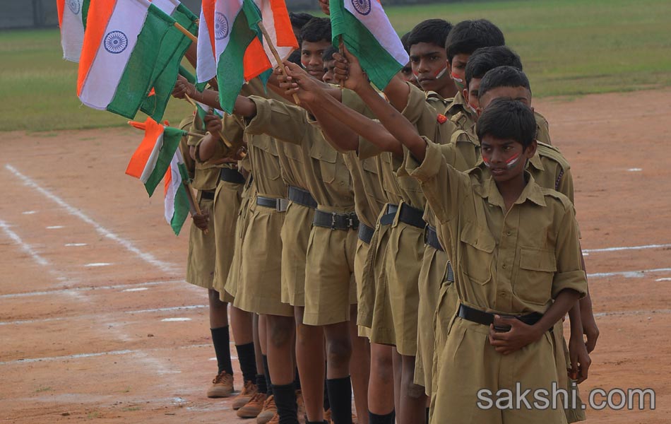 NCC celebrations in Police parade ground at Guntur district - Sakshi6