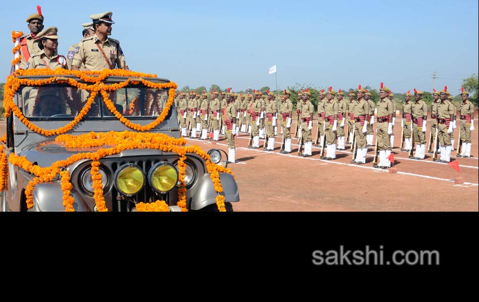 mens constable passing our parade - Sakshi3