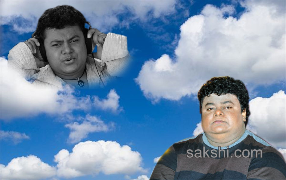 Music Director Chakri Dies of Heart Attack1