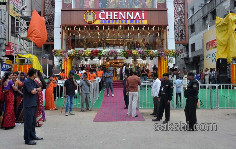 Rezina launches Chennai Shopping Mall - Sakshi11