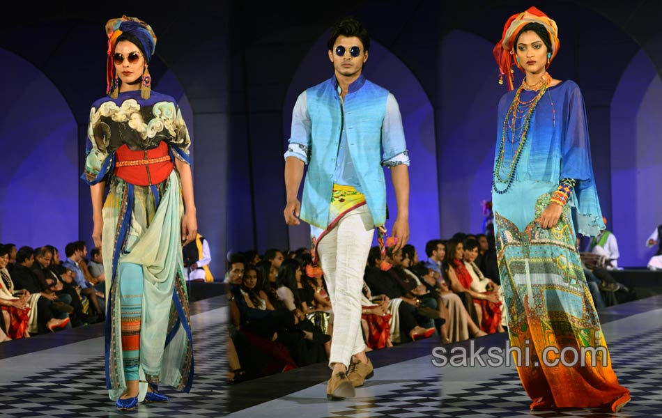 fashion show at taj krishna6