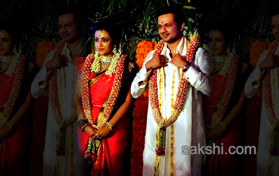 Actress Trisha Gets Engaged to Varun Manian14