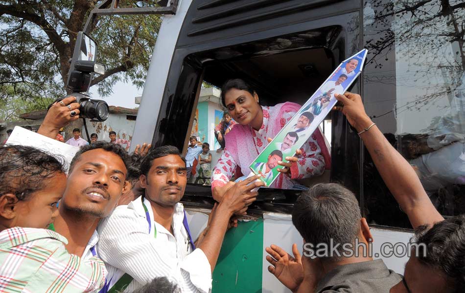 6th day of sharmila s tour in nalgonda district10