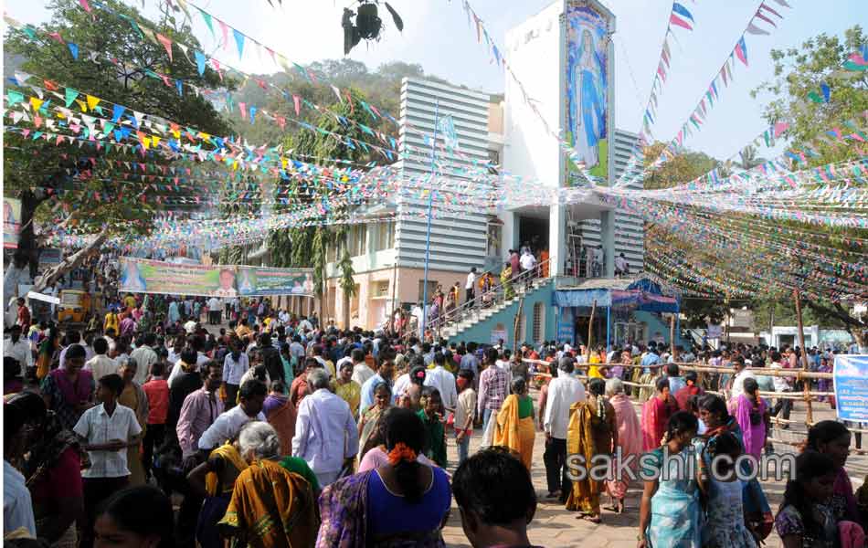 Mary Matha festival at Gunadala11