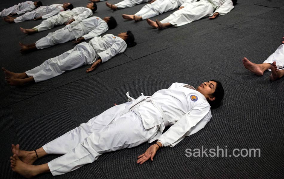 policewomen trained self defence - Sakshi5