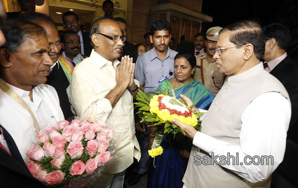 srilanka president arrives at tirumala - Sakshi4