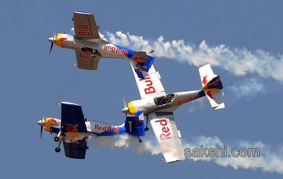 aero india 2015  biggest air show - Sakshi4