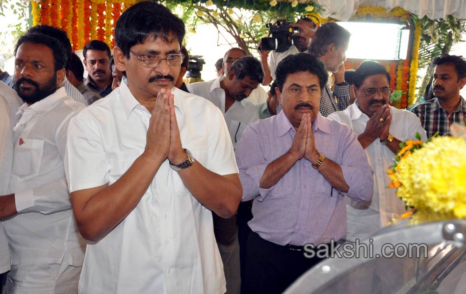 celebrities pay last respects to Dr Rama Naidu - Sakshi3