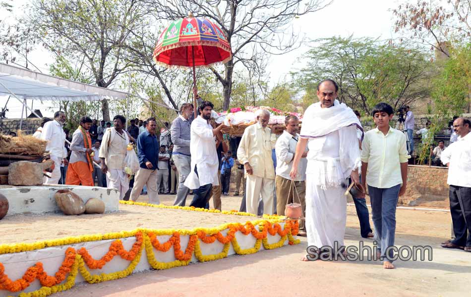 Daggubati Ramanaidu final fare well comes to end14