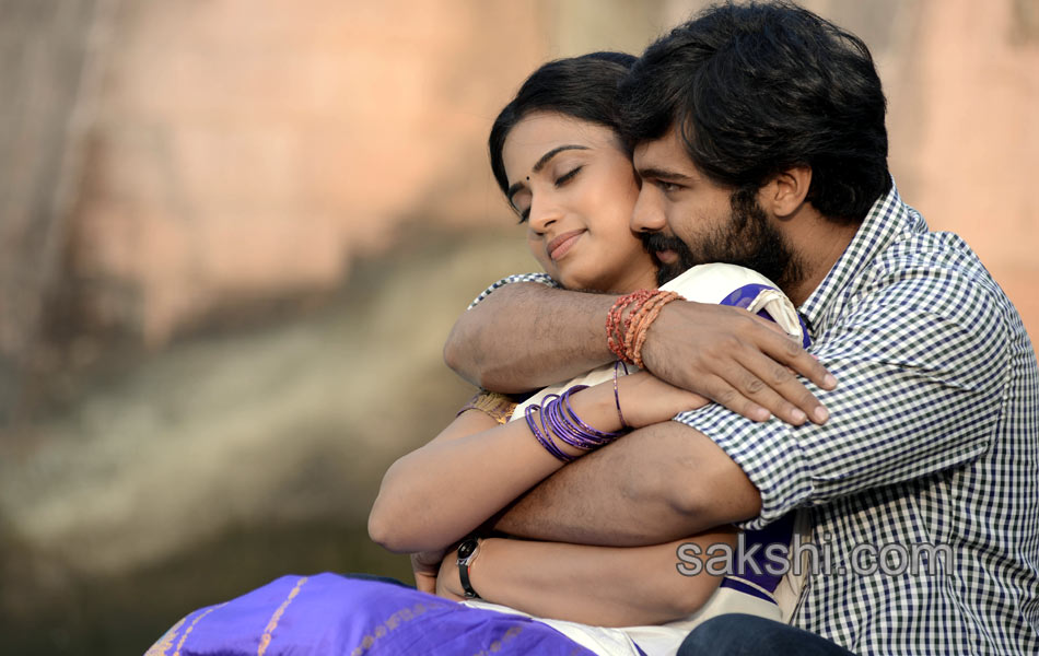 Tungabhadra Movie Stills5