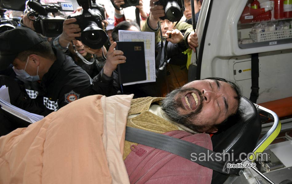 South Korea US envoy Lippert well after knife attack3