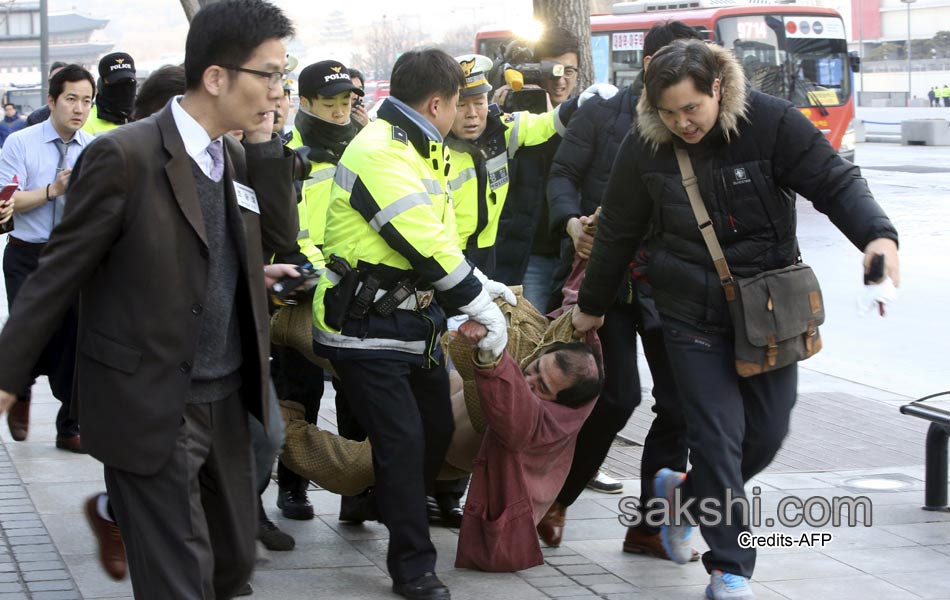 South Korea US envoy Lippert well after knife attack5