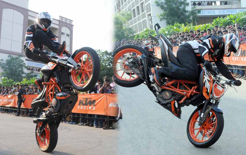 cbit hyderabad Motorcycle stunts13