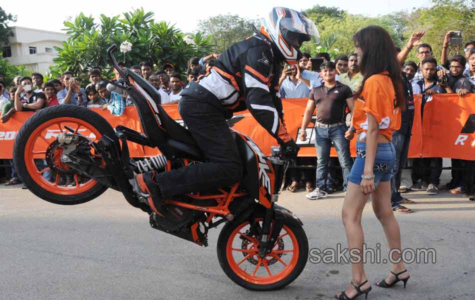 cbit hyderabad Motorcycle stunts14