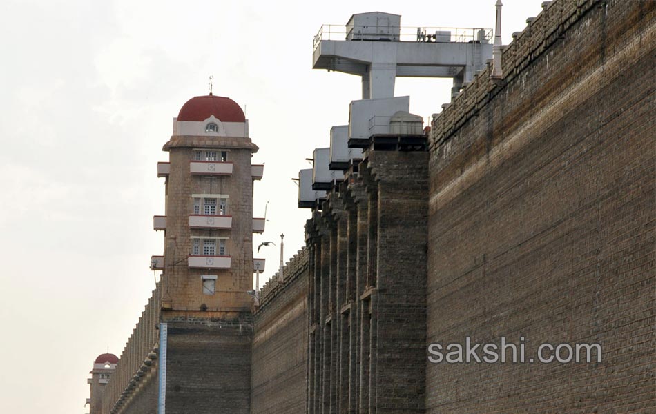 tungabhadra dam photos1