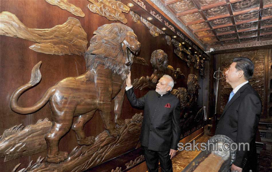 Indian Prime Minister Narendra Modi begins key China visit19