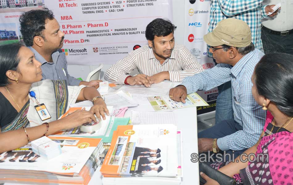 sakshi bhavitha education fair 2015 - Sakshi4